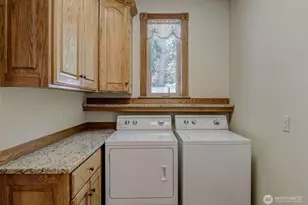 3716 Knowles Rd, Wenatchee, WA 98801 - Photo 17