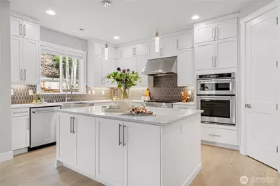 7230 NE 129th St, Kirkland, WA 98034 - Photo 15