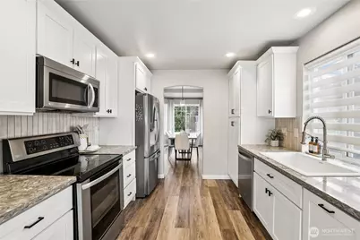 2824 162nd Street E, Tacoma, WA 98445 - Photo 7