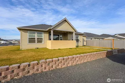 702 K St NE, Quincy, WA 98848 - Photo 33