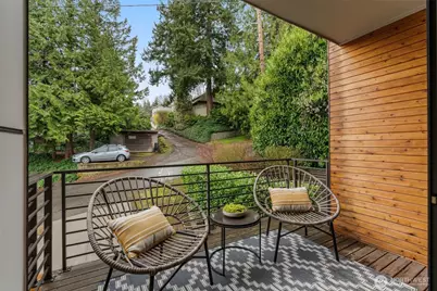 412 W Fulton Street, Seattle, WA 98119 - Photo 11