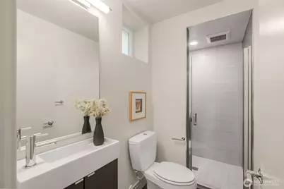 412 W Fulton Street, Seattle, WA 98119 - Photo 25