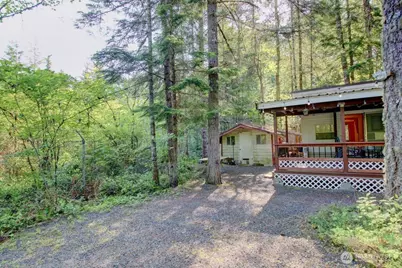 90 Christmas Tree Circle, Deming, WA 98244 - Photo 9