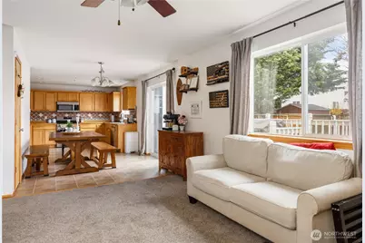 64 SW Festival Court, Oak Harbor, WA 98277 - Photo 15