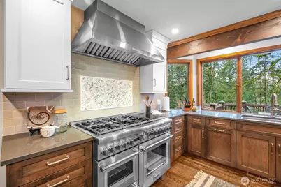 2519 239th Avenue SE, Sammamish, WA 98075 - Photo 9