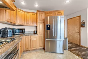 16 Smokey Mountain Rd, Republic, WA 99166 - Photo 9