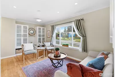 2300 NE 8th Place, Renton, WA 98056 - Photo 13