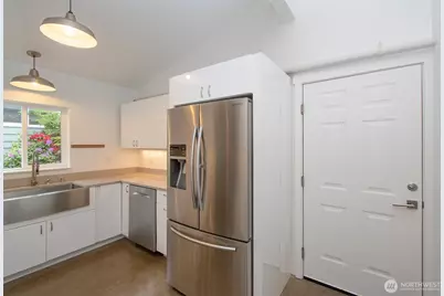 1920 W 4th Street, Port Angeles, WA 98363 - Photo 11
