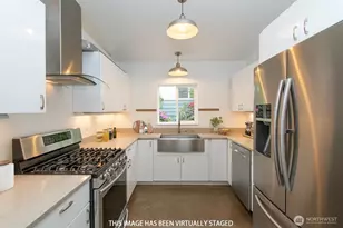 1920 W 4th St, Port Angeles, WA 98363 - Photo 9
