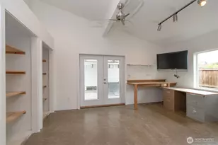 1920 W 4th St, Port Angeles, WA 98363 - Photo 29