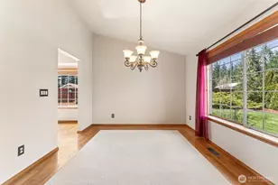 11610 45th St E, Edgewood, WA 98372 - Photo 7