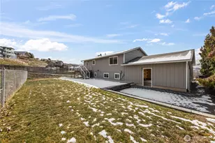 109 Pyramid Pl, Chelan, WA 98816 - Photo 29