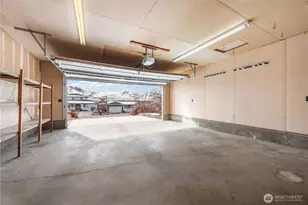 109 Pyramid Pl, Chelan, WA 98816 - Photo 25