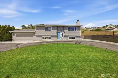 109 Pyramid Place, Chelan, WA 98816 - Photo 1