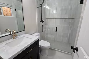 1815 116th Ave NE, Bellevue, WA 98004 - Photo 11