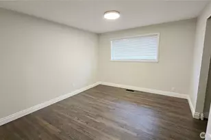 1815 116th Ave NE, Bellevue, WA 98004 - Photo 9