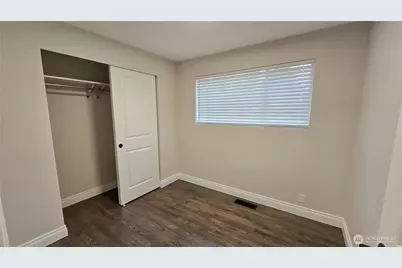 1815 116th Avenue NE, Bellevue, WA 98004 - Photo 7