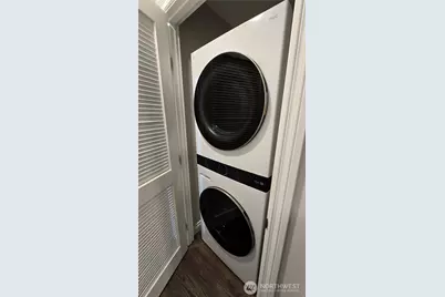 1815 116th Avenue NE, Bellevue, WA 98004 - Photo 15