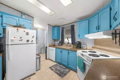 5900 64th Street NE #128, Marysville, WA 98270 - Photo 5