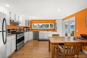 6436 Guerin St SW, Olympia, WA 98512 - Photo 9