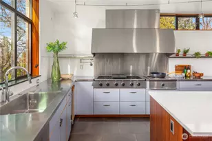 4218 92nd Ave NE, Yarrow Point, WA 98004 - Photo 11