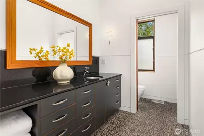 4218 92nd Avenue NE, Yarrow Point, WA 98004 - Photo 23