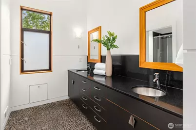 4218 92nd Avenue NE, Yarrow Point, WA 98004 - Photo 27