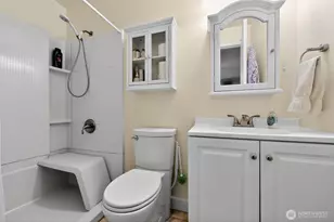 271 Hawkins Rd, Winlock, WA 98596 - Photo 21