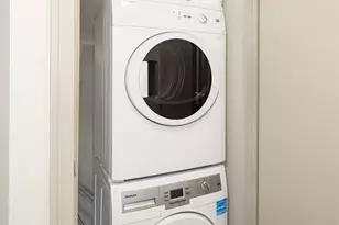 10610 NE 9th Pl, Bellevue, WA 98004 - Photo 21