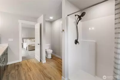 528 Harman Way S, Orting, WA 98360 - Photo 19