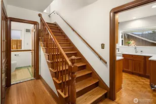 4810 38th Ave NE, Seattle, WA 98105 - Photo 17