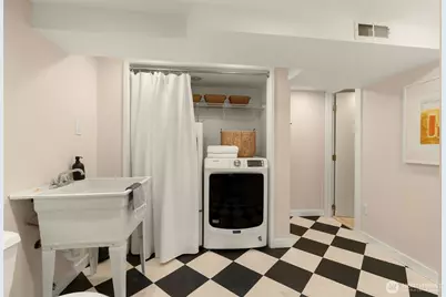 1724 31st Avenue, Seattle, WA 98122 - Photo 21