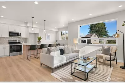 710 F and S Grade Rd #B, Sedro-Woolley, WA 98284 - Photo 11