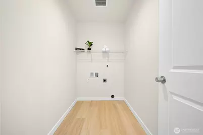 710 F and S Grade Rd #B, Sedro-Woolley, WA 98284 - Photo 23