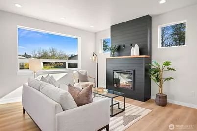 710 F and S Grade Rd #B, Sedro-Woolley, WA 98284 - Photo 13