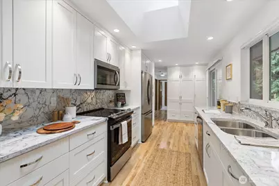 8125 186th Street SW, Edmonds, WA 98026 - Photo 13