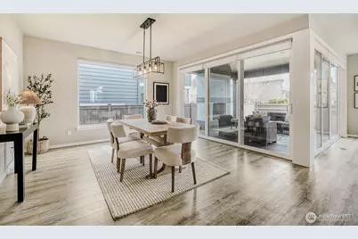 24818 237th Lane SE, Maple Valley, WA 98038 - Photo 7