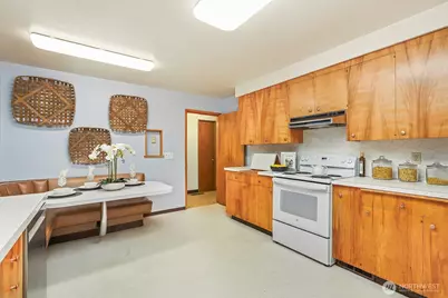 2001 State Street, Everett, WA 98201 - Photo 9