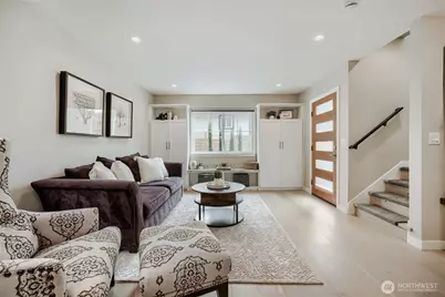 12534 C 5th Avenue NE, Seattle, WA 98125 - Photo 3