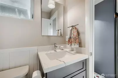 12534 C 5th Avenue NE, Seattle, WA 98125 - Photo 33