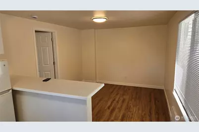 7329 15th Avenue NW, Seattle, WA 98107 - Photo 11