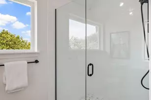 806 B S Rose St, Seattle, WA 98108 - Photo 7