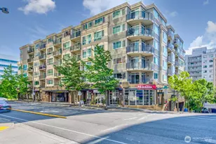 300 110th Ave NE, Bellevue, WA 98004 - Photo 23