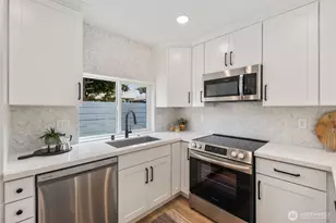 804 S Rose St, Seattle, WA 98108 - Photo 3