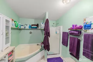 201 W Oakview Ave, Centralia, WA 98531 - Photo 13