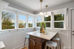 5233 S Orchard Terrace, Seattle, WA 98118 - Photo 9