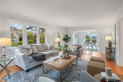 5233 S Orchard Terrace, Seattle, WA 98118 - Photo 3