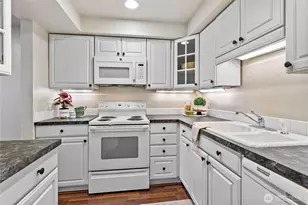 600 S State St, Bellingham, WA 98225 - Photo 15