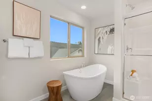 12504 SE 256th Pl, Kent, WA 98030 - Photo 17