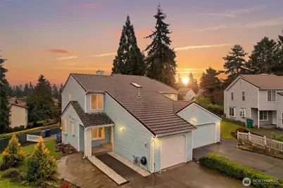 925 S 310th Place, Federal Way, WA 98003 - Photo 1